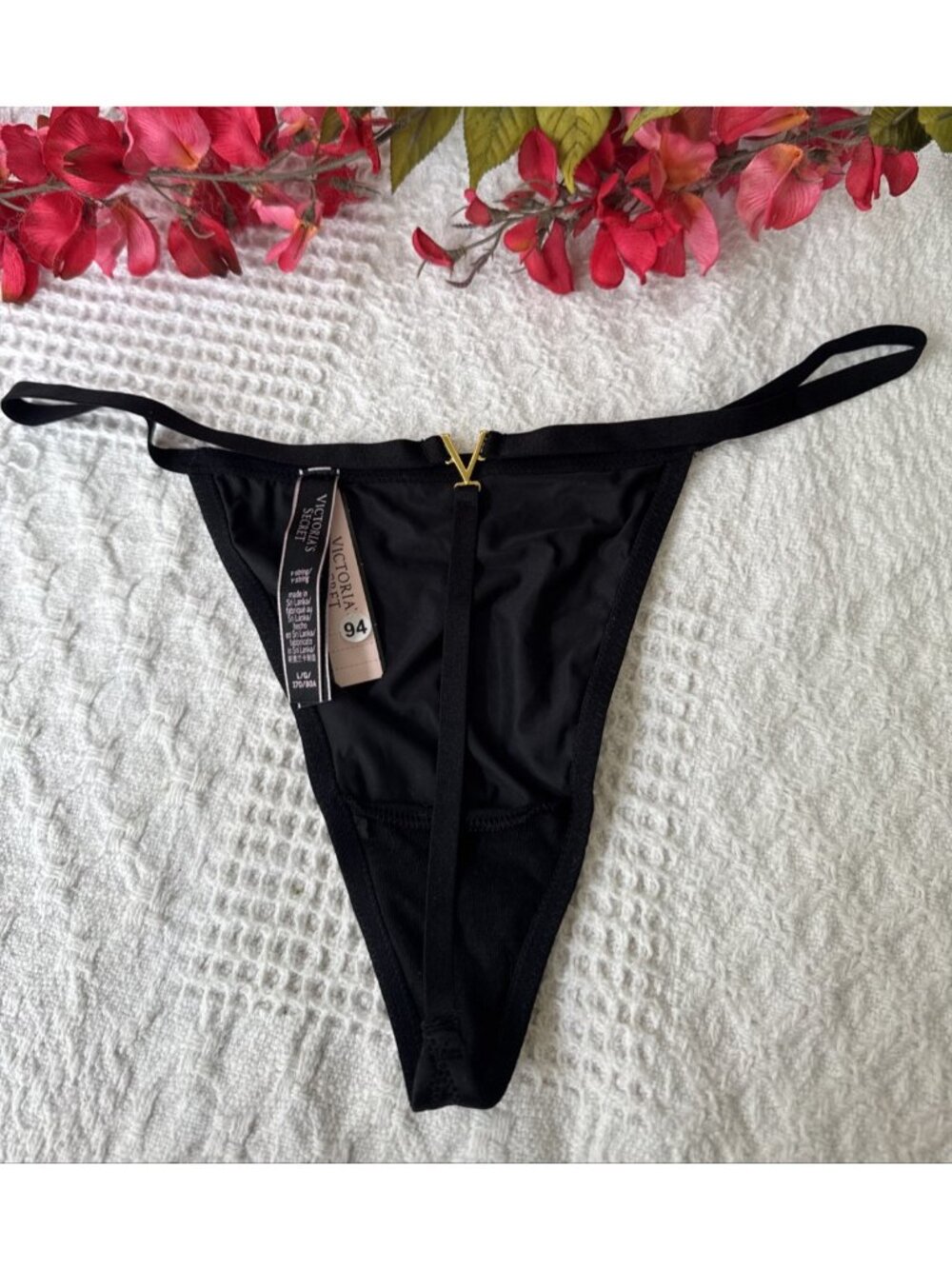 VICTORIA'S SECRET L SILKY BLACK GOLD V CHARM STRING THONG PANTIES NWT